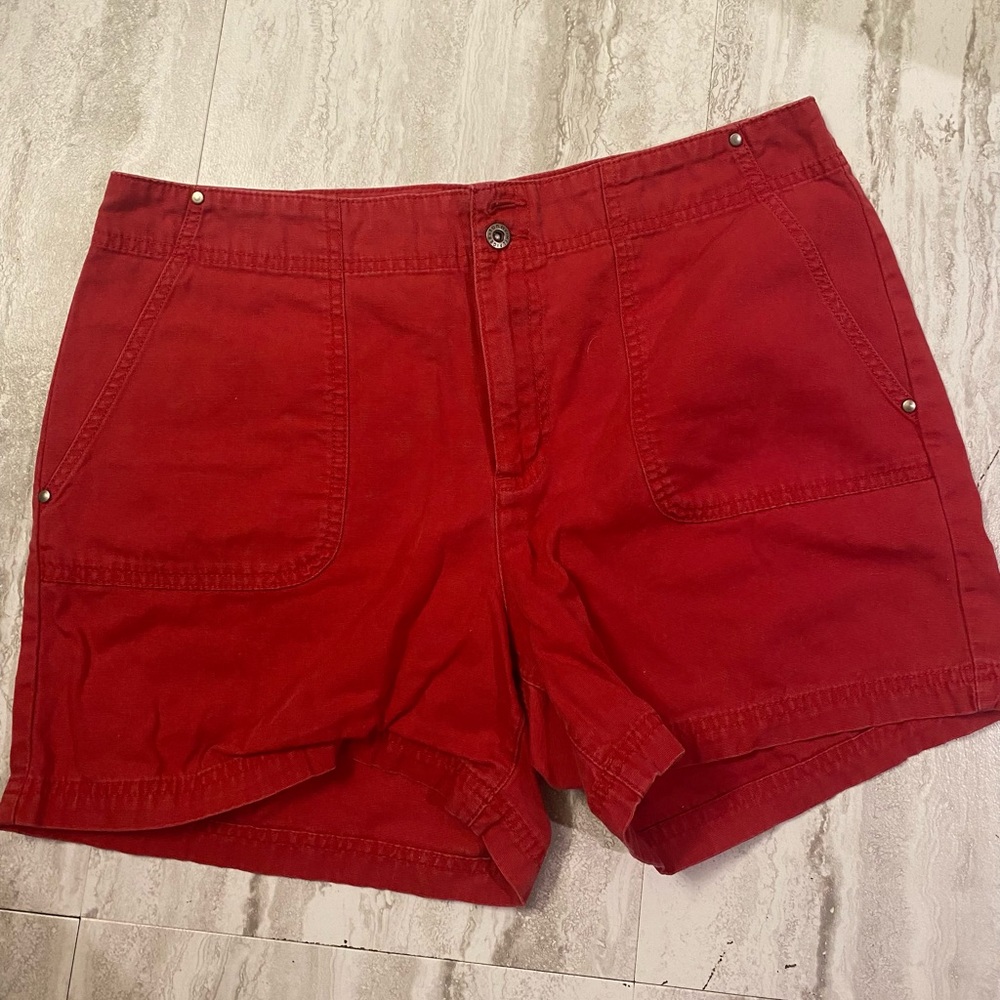 Tommy Hilfiger red jean shorts. Size 12